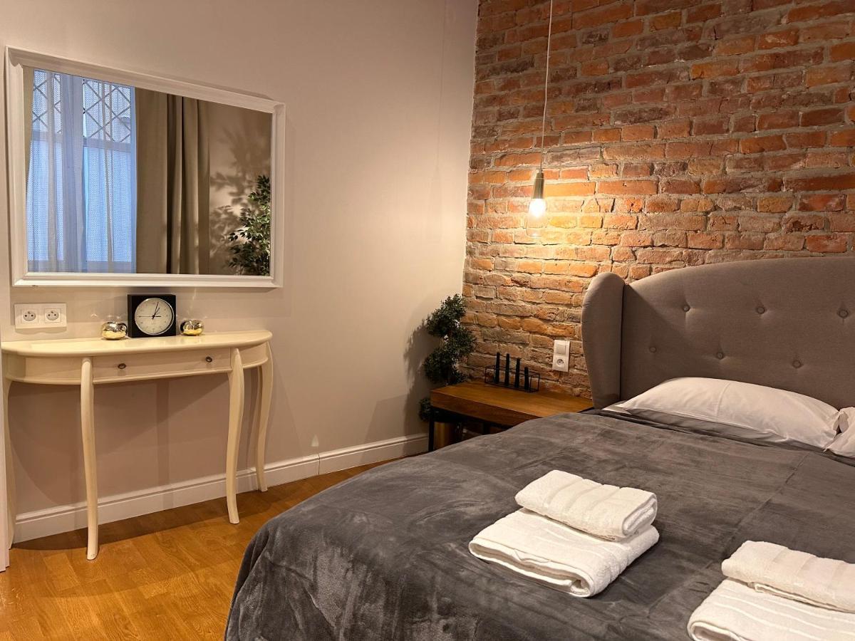 Centrum Apartamenty Stare Miasto Kraków Exteriör bild