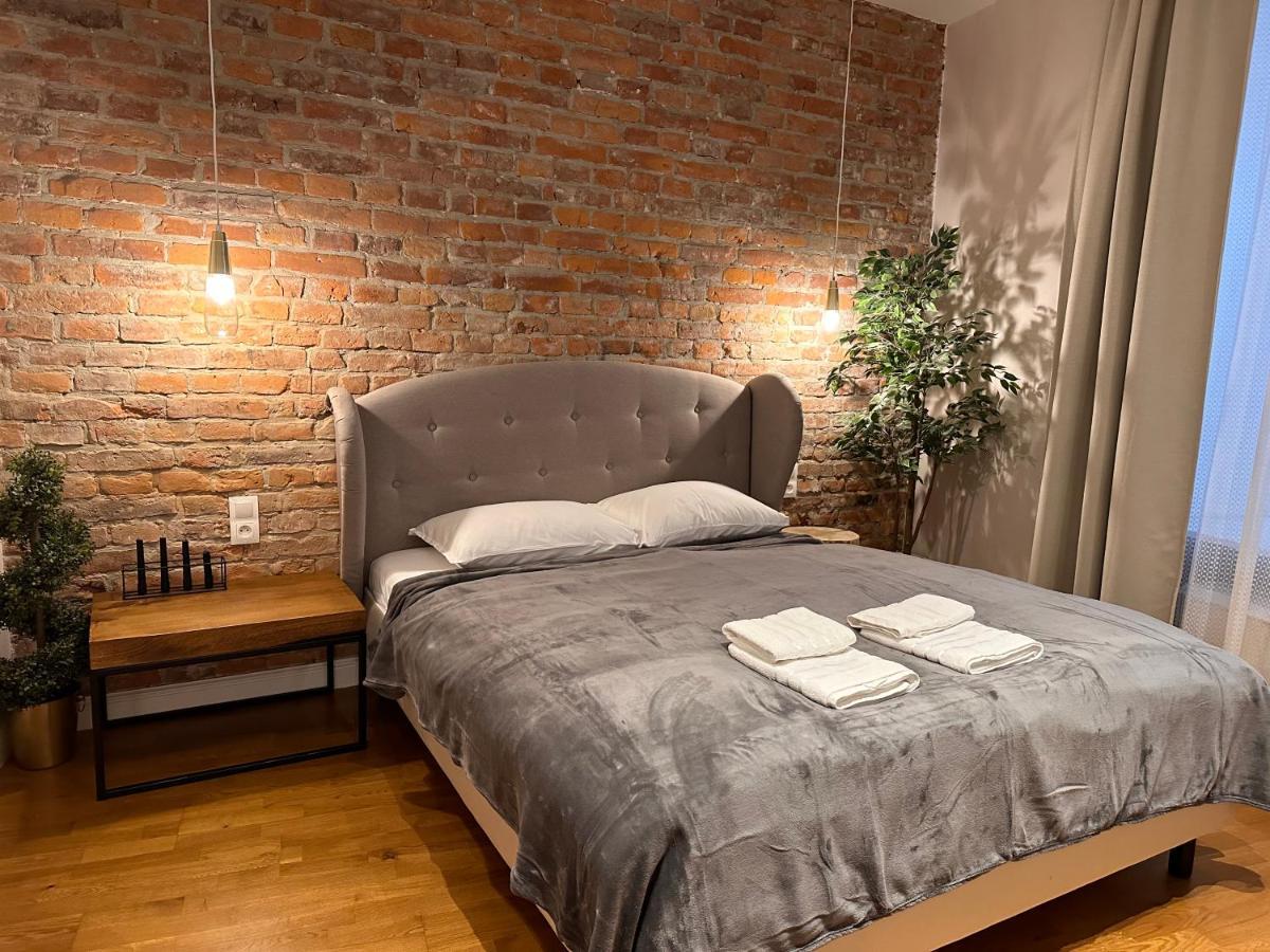 Centrum Apartamenty Stare Miasto Kraków Exteriör bild
